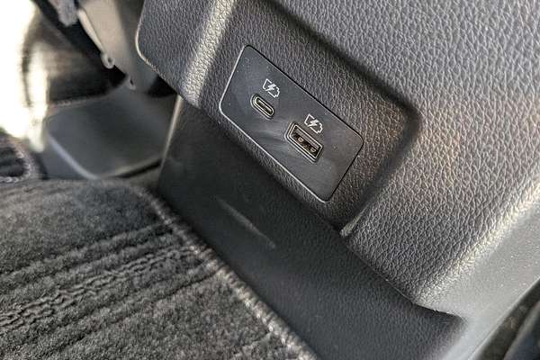 2024 Mitsubishi Eclipse Cross PHEV ES YB