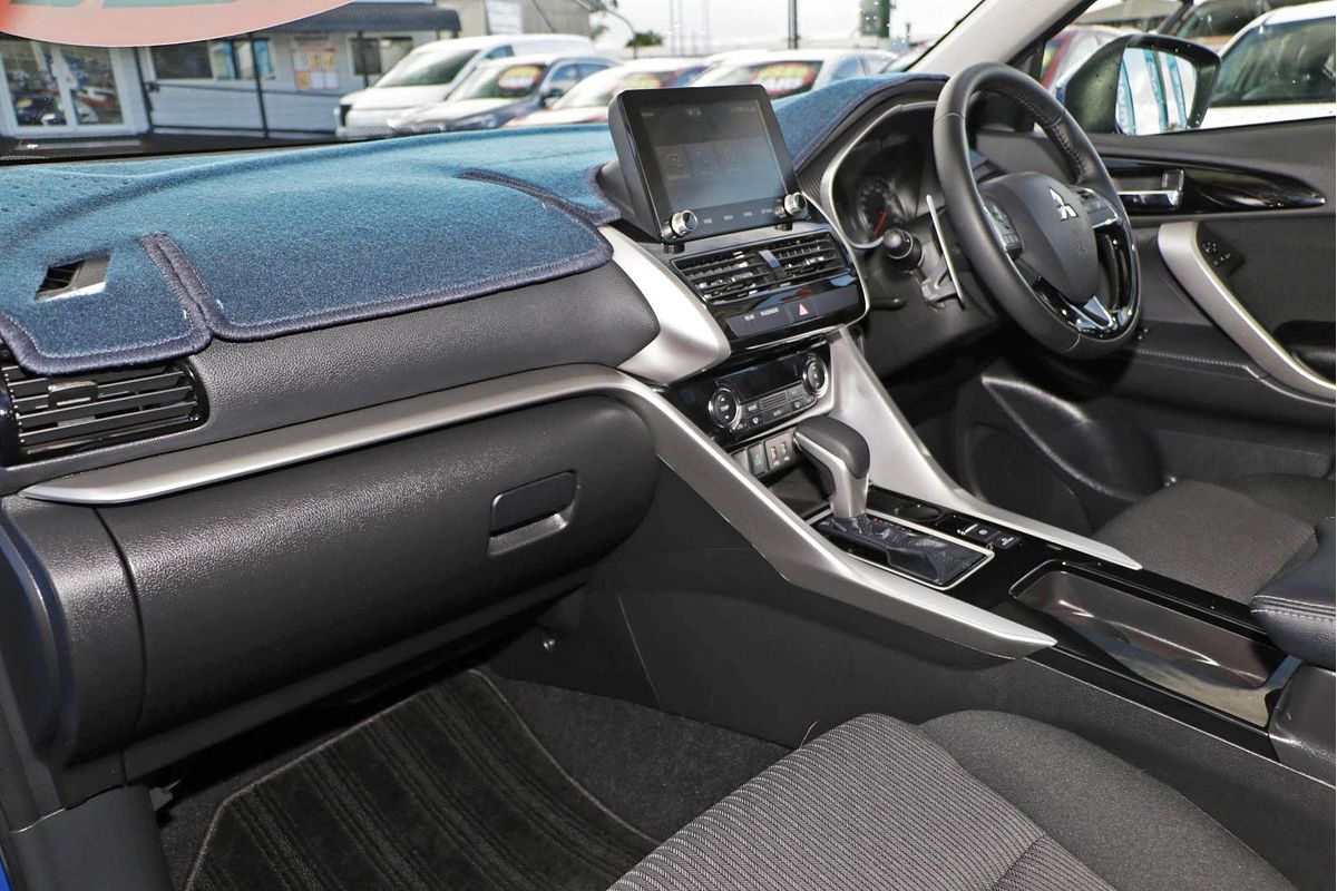 2023 Mitsubishi Eclipse Cross LS YB
