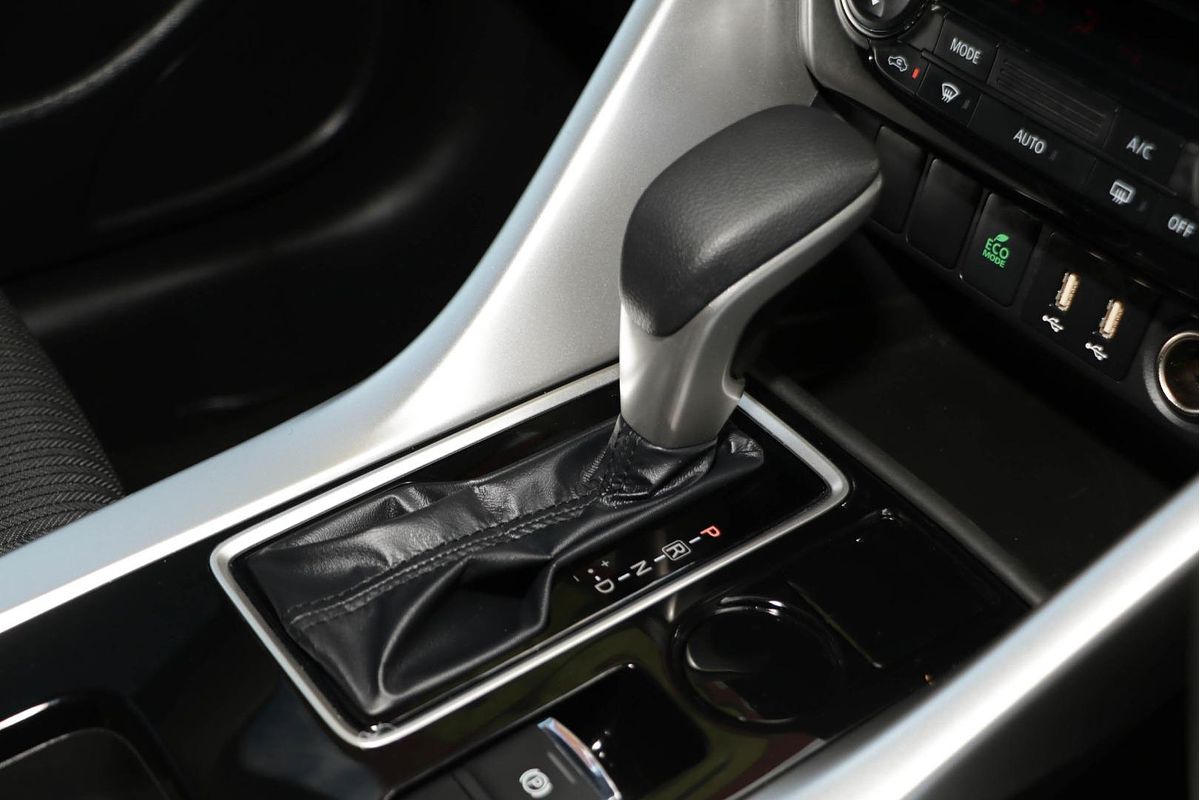 2023 Mitsubishi Eclipse Cross LS YB