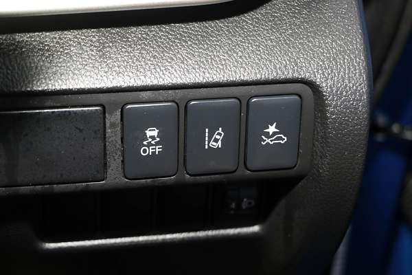 2023 Mitsubishi Eclipse Cross LS YB
