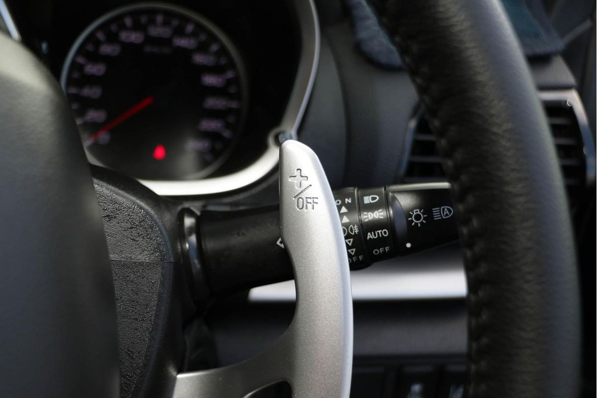 2023 Mitsubishi Eclipse Cross LS YB