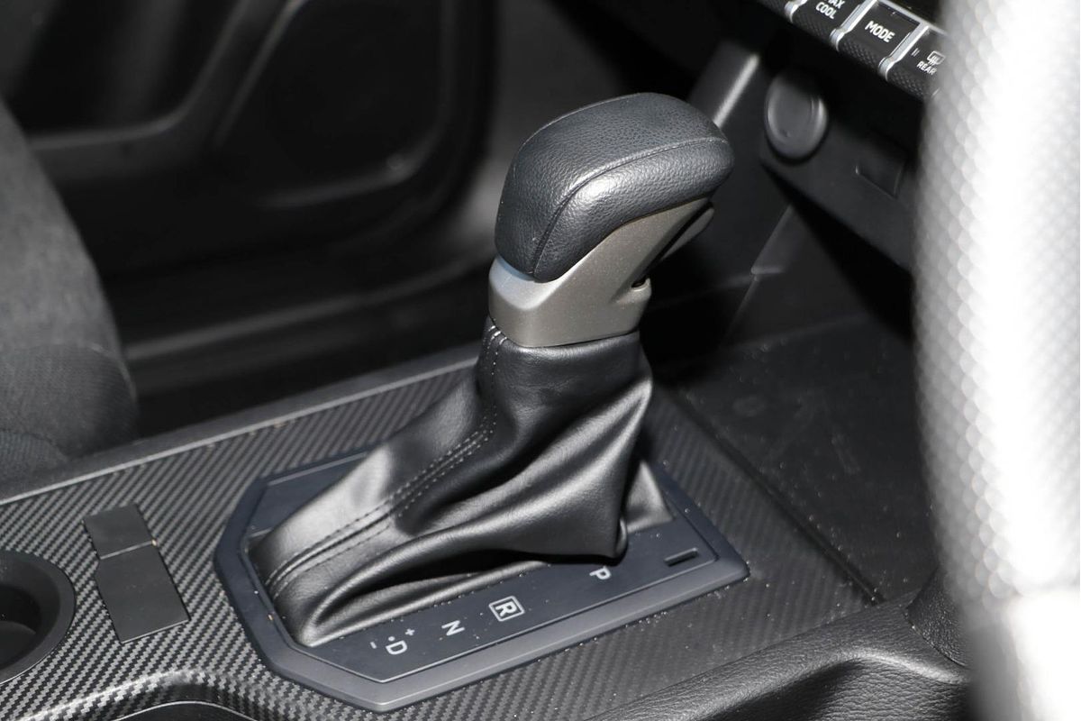 2024 Mitsubishi Triton GLX MV Rear Wheel Drive