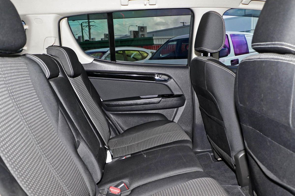2019 Isuzu MU-X LS-U