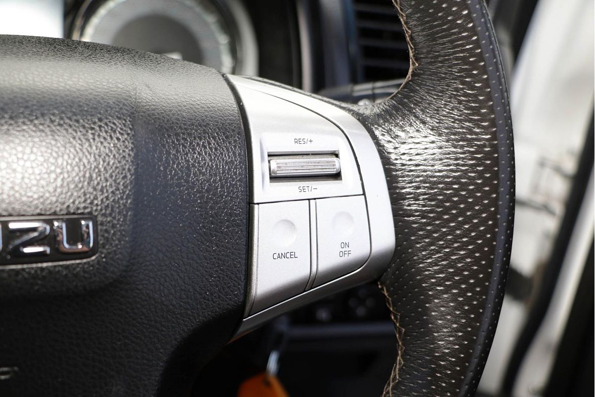 2019 Isuzu MU-X LS-U