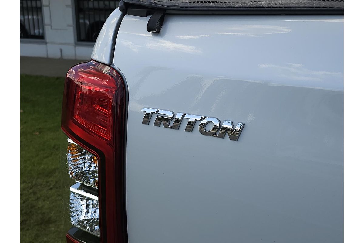 2023 Mitsubishi Triton GLS MR 4X4
