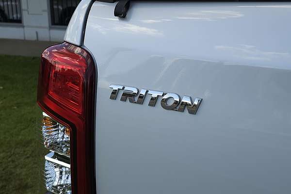 2023 Mitsubishi Triton GLS MR 4X4