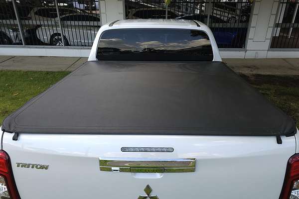 2023 Mitsubishi Triton GLS MR 4X4