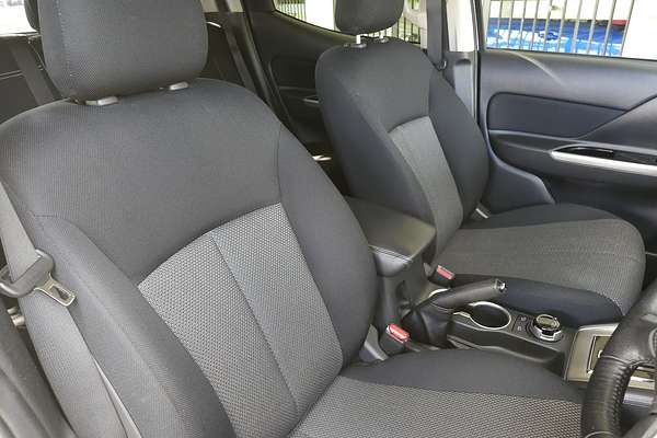 2023 Mitsubishi Triton GLS MR 4X4