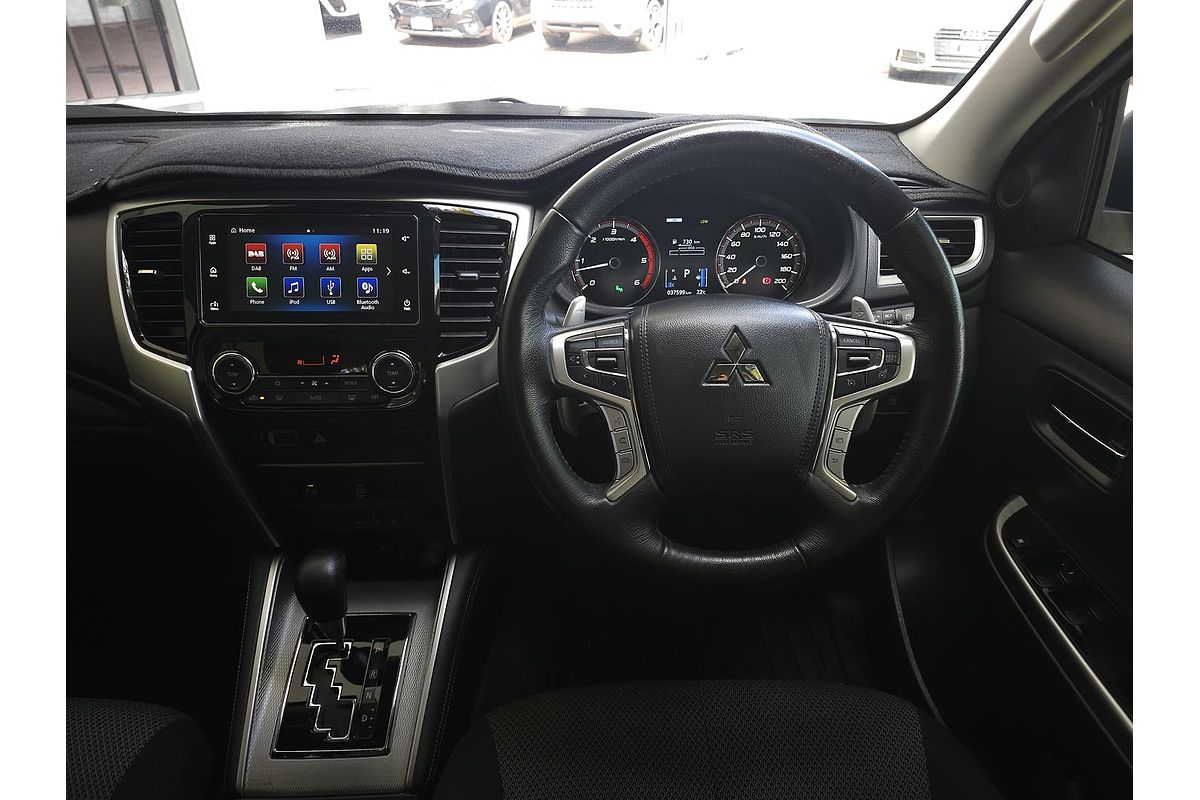 2023 Mitsubishi Triton GLS MR 4X4