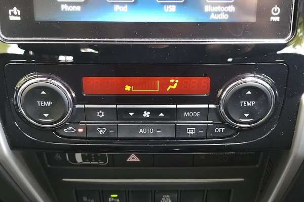 2023 Mitsubishi Triton GLS MR 4X4