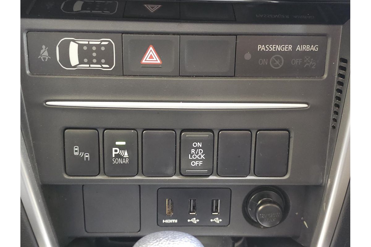 2023 Mitsubishi Triton GLS MR 4X4