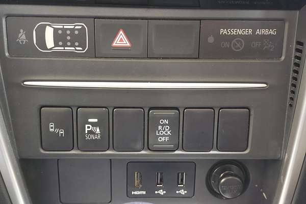 2023 Mitsubishi Triton GLS MR 4X4