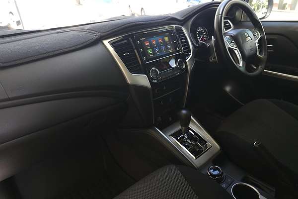 2023 Mitsubishi Triton GLS MR 4X4