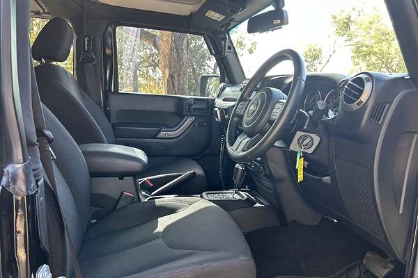 2017 Jeep Wrangler Sport JK