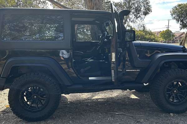 2017 Jeep Wrangler Sport JK