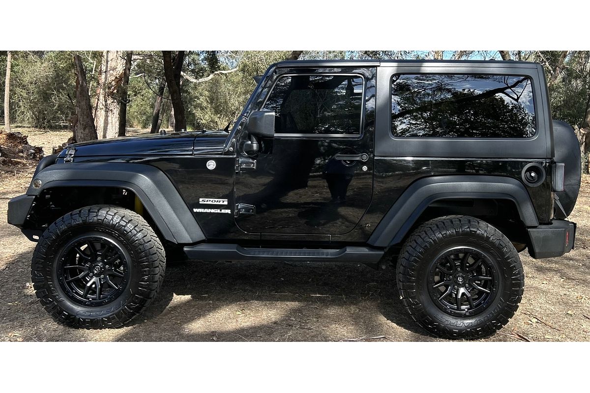 2017 Jeep Wrangler Sport JK