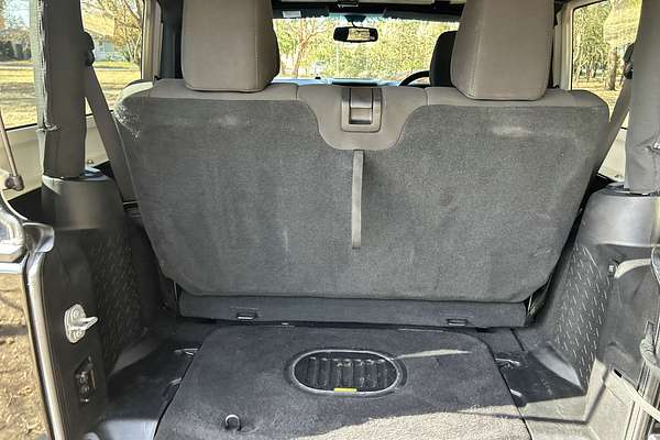 2017 Jeep Wrangler Sport JK