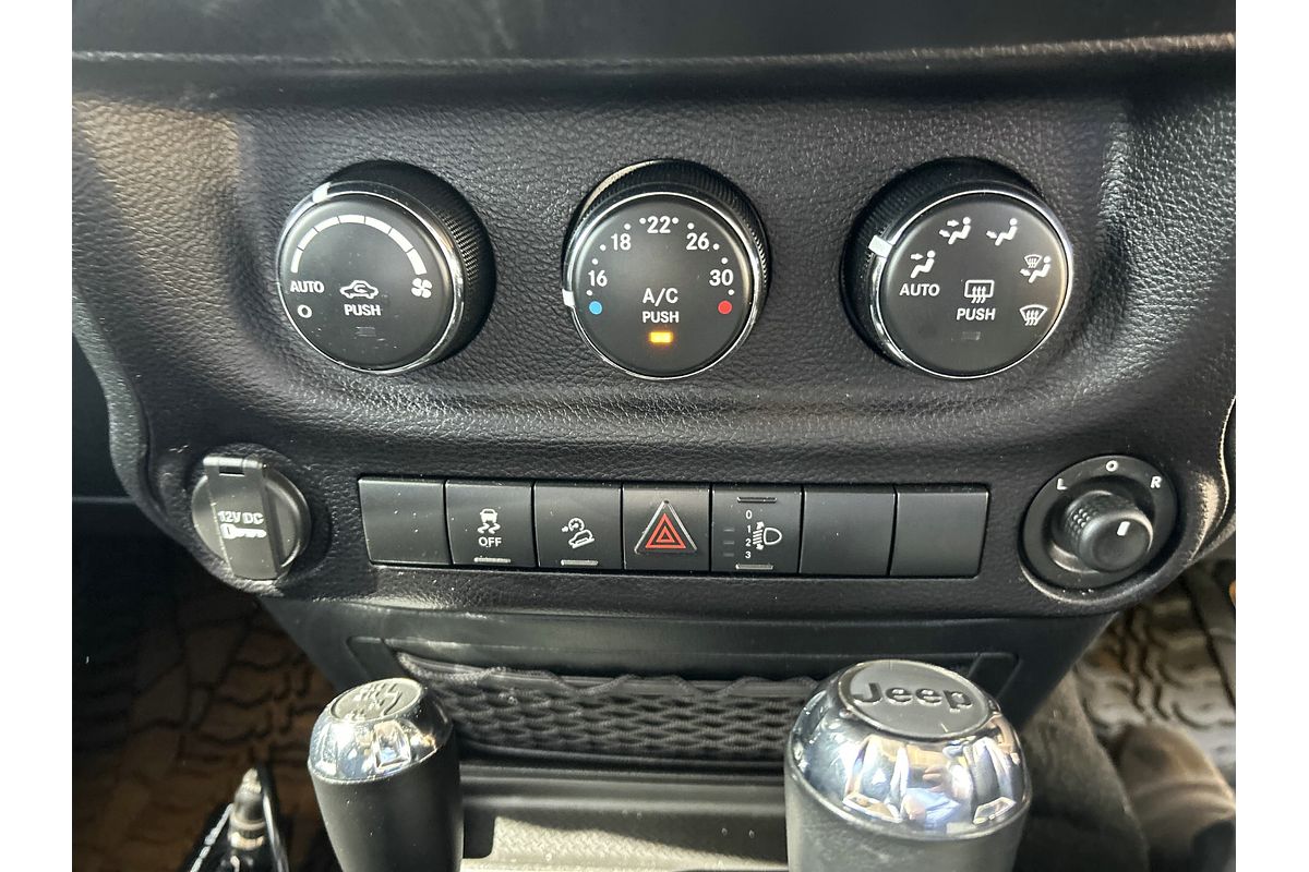2017 Jeep Wrangler Sport JK