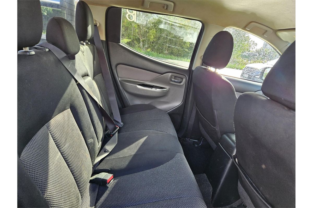 2017 Mitsubishi Triton GLS MQ 4X4