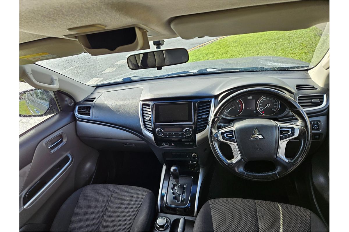 2017 Mitsubishi Triton GLS MQ 4X4