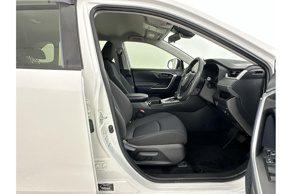 2019 Toyota RAV4 GX AXAH54R