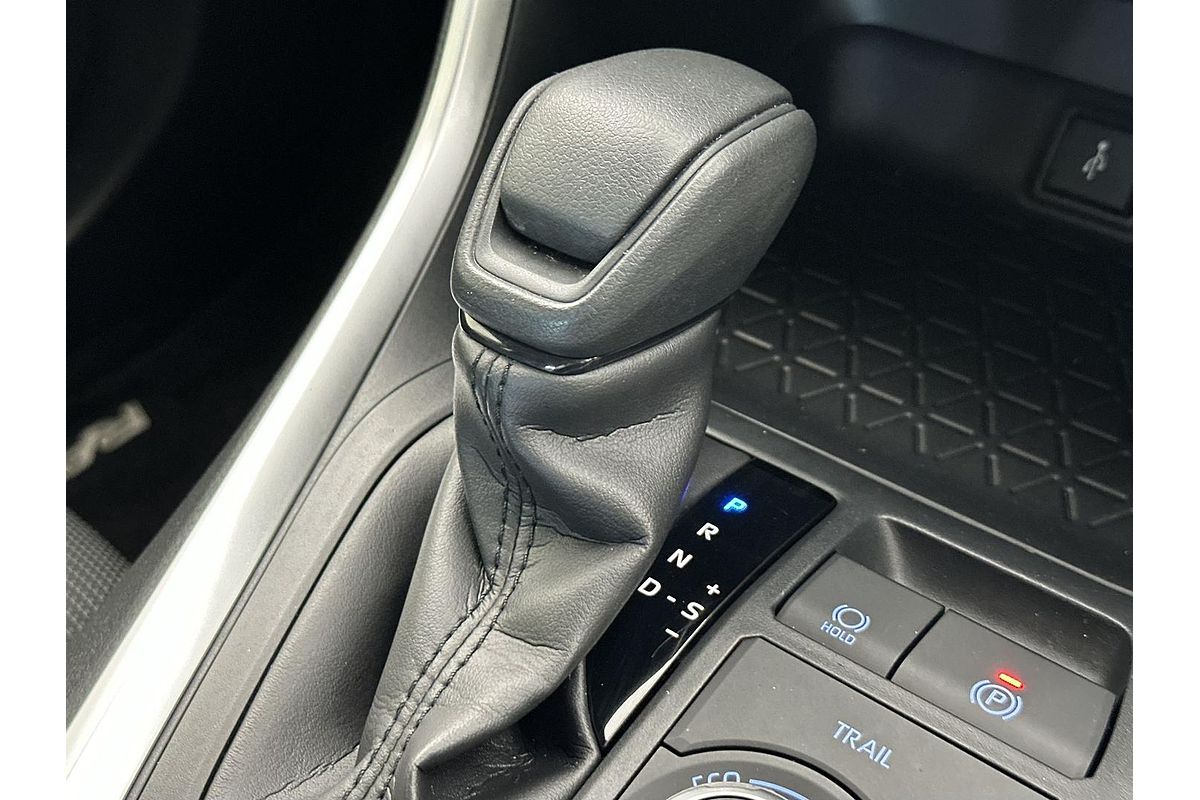 2019 Toyota RAV4 GX AXAH54R