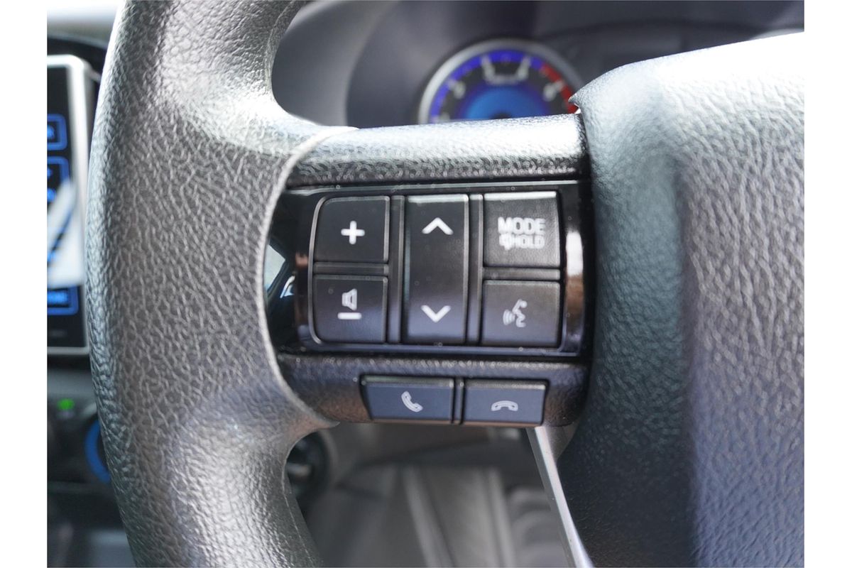 2019 Toyota Hilux SR GUN126R 4X4