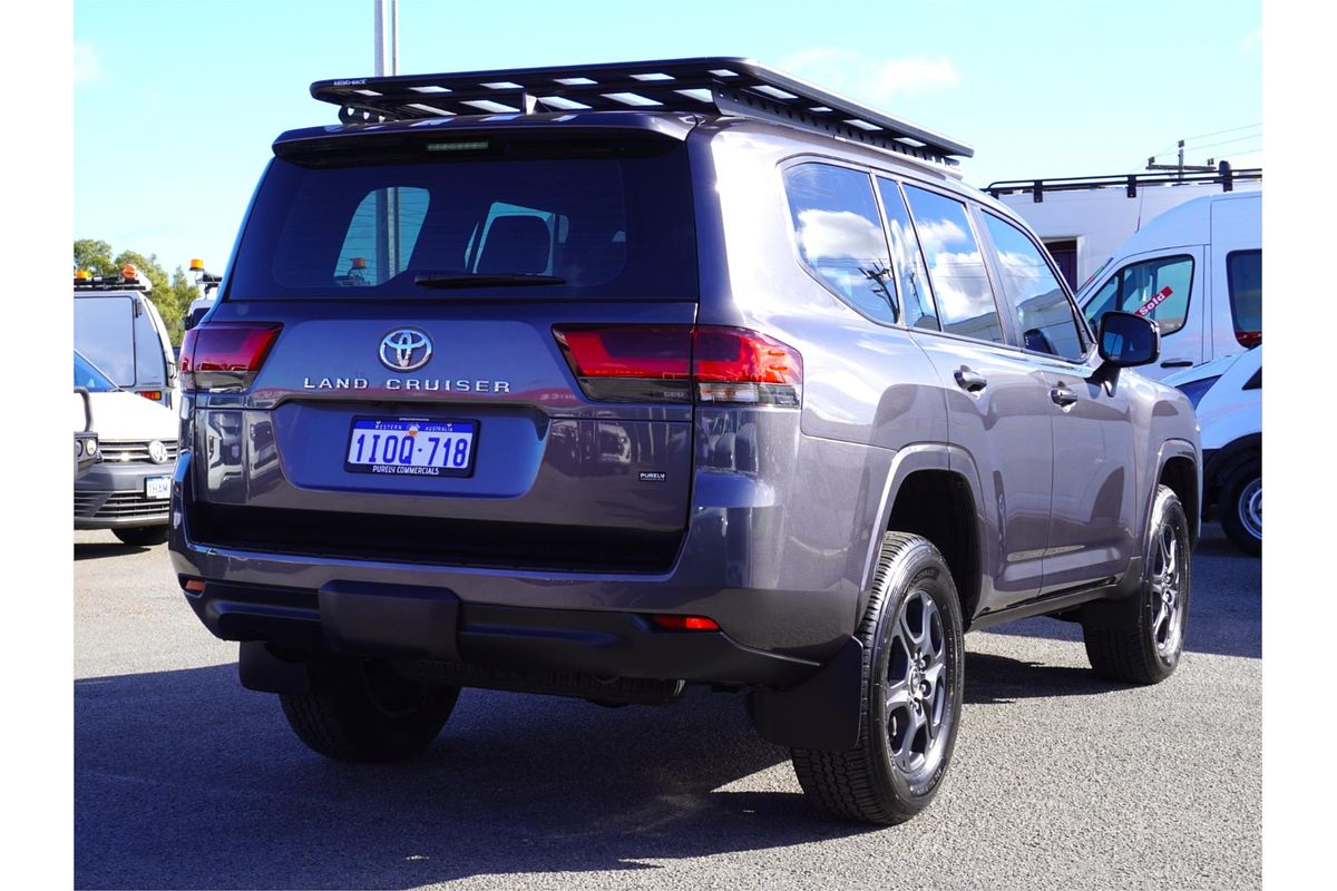 2024 Toyota Landcruiser GX FJA300R