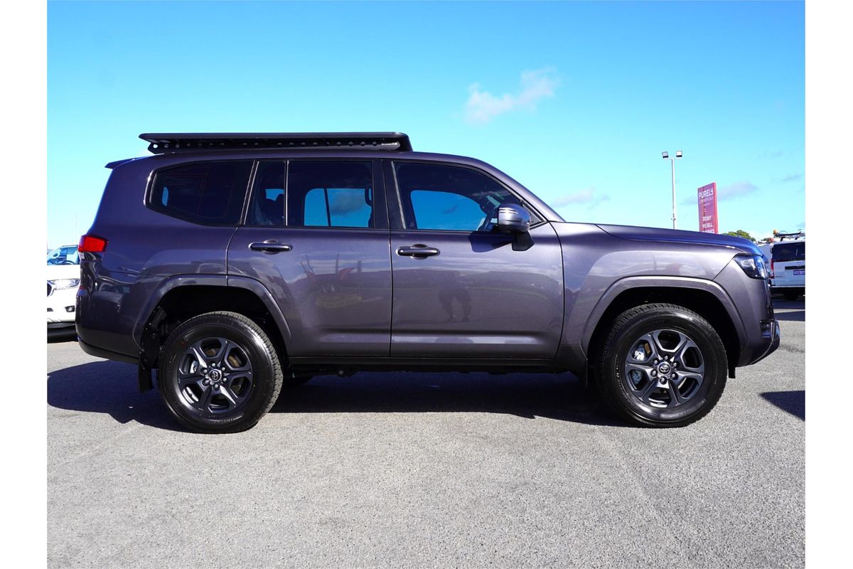 2024 Toyota Landcruiser GX FJA300R