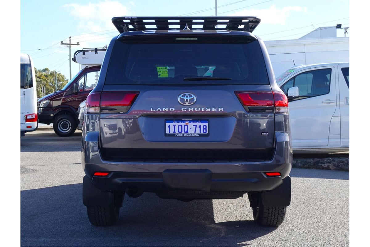 2024 Toyota Landcruiser GX FJA300R