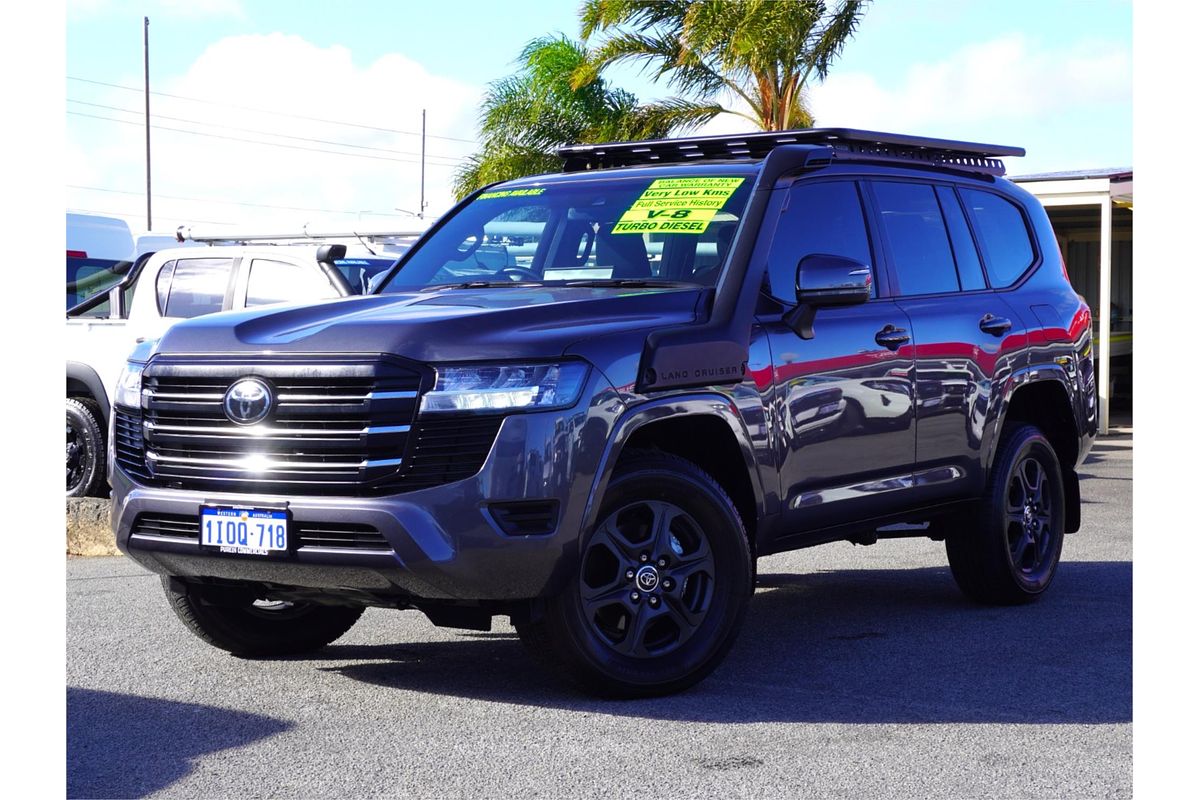 2024 Toyota Landcruiser GX FJA300R
