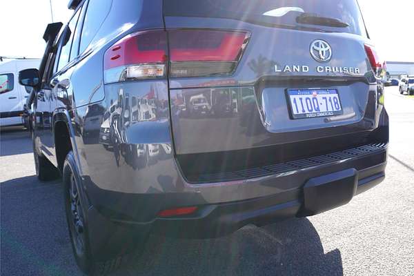 2024 Toyota Landcruiser GX FJA300R