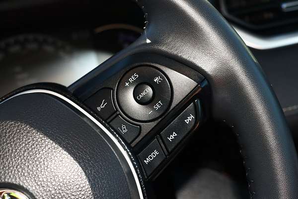 2020 Toyota RAV4 Cruiser AXAH54R