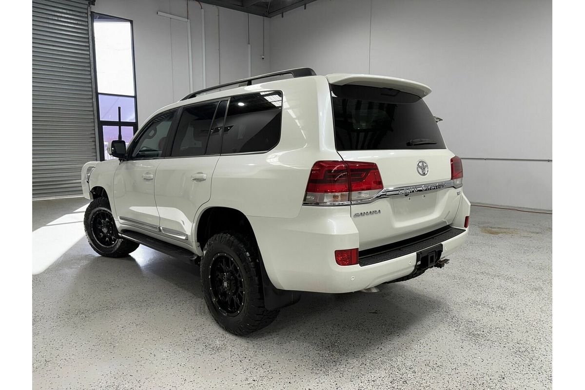 2016 Toyota Landcruiser Sahara VDJ200R