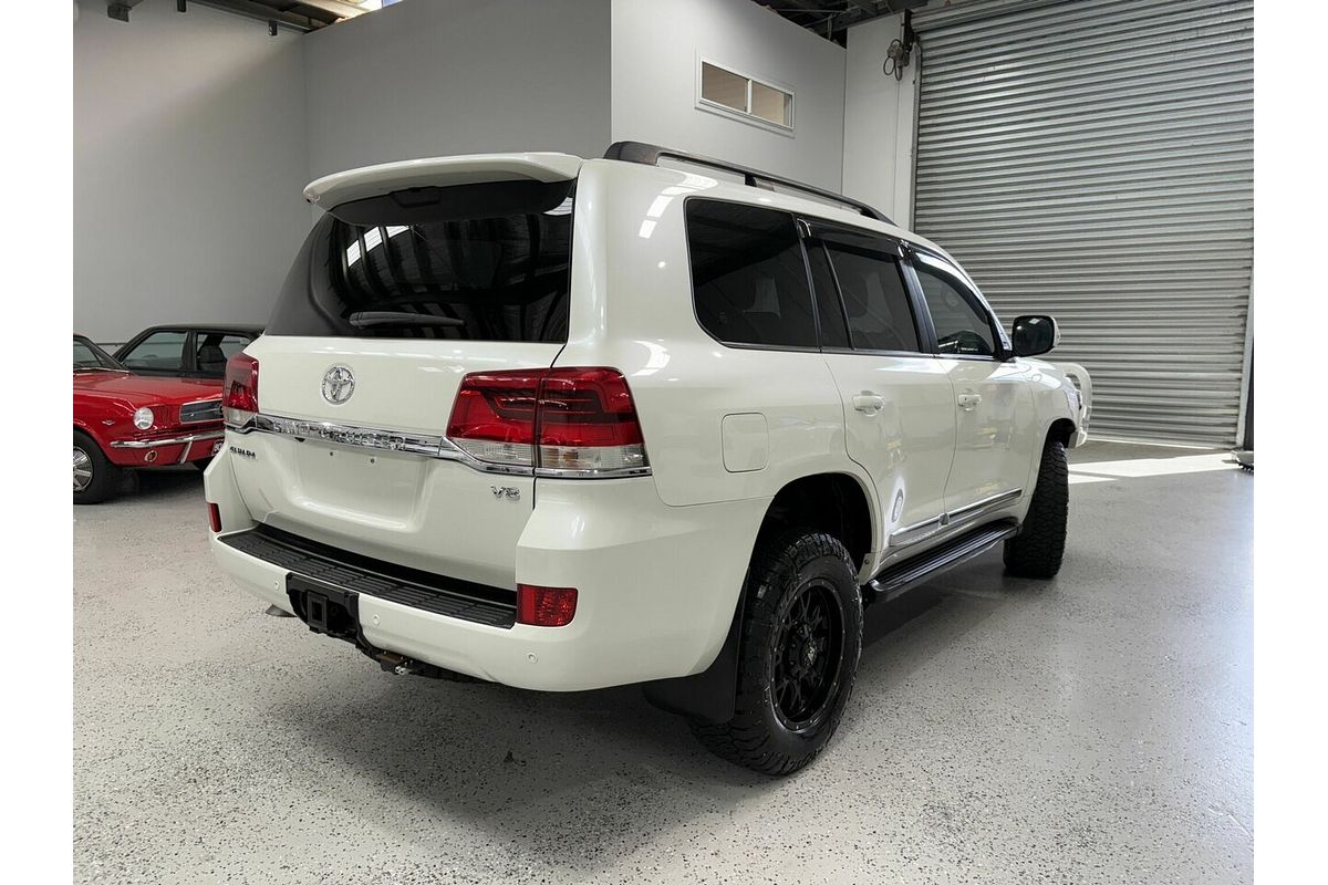 2016 Toyota Landcruiser Sahara VDJ200R