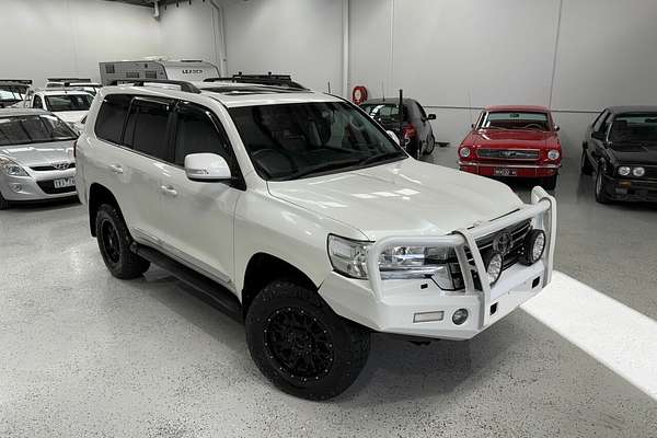 2016 Toyota Landcruiser Sahara VDJ200R