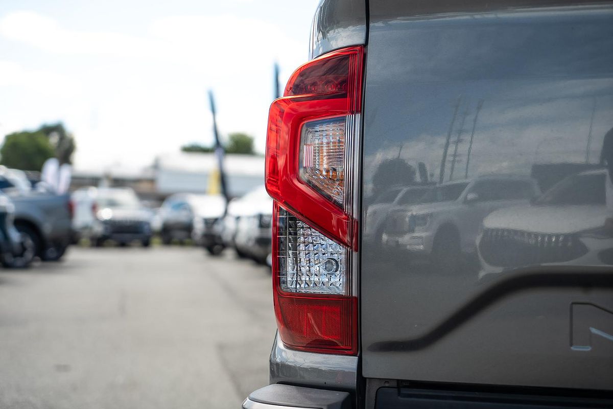2021 Nissan Navara ST D23 4X4
