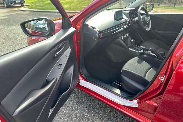 2025 Mazda 2 G15 Evolve DJ Series
