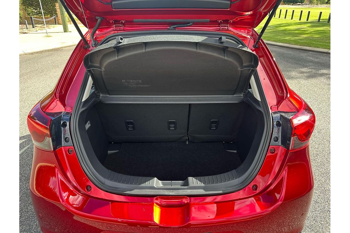 2025 Mazda 2 G15 Evolve DJ Series