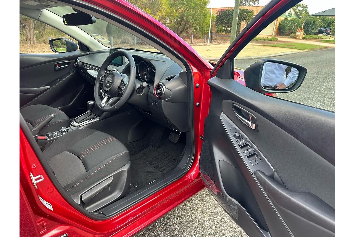2025 Mazda 2 G15 Evolve DJ Series