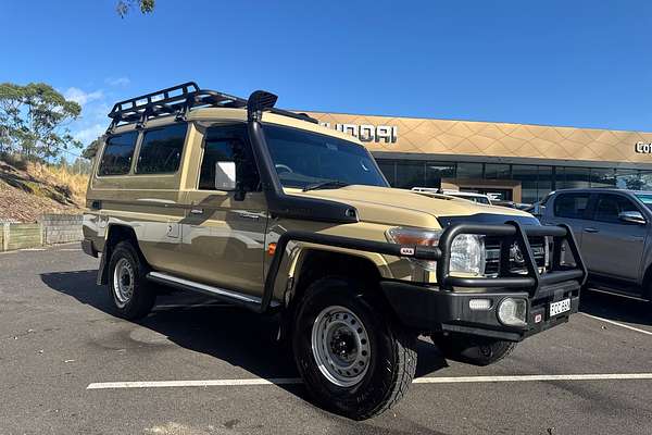 2023 Toyota Landcruiser GXL Troopcarrier VDJ78R