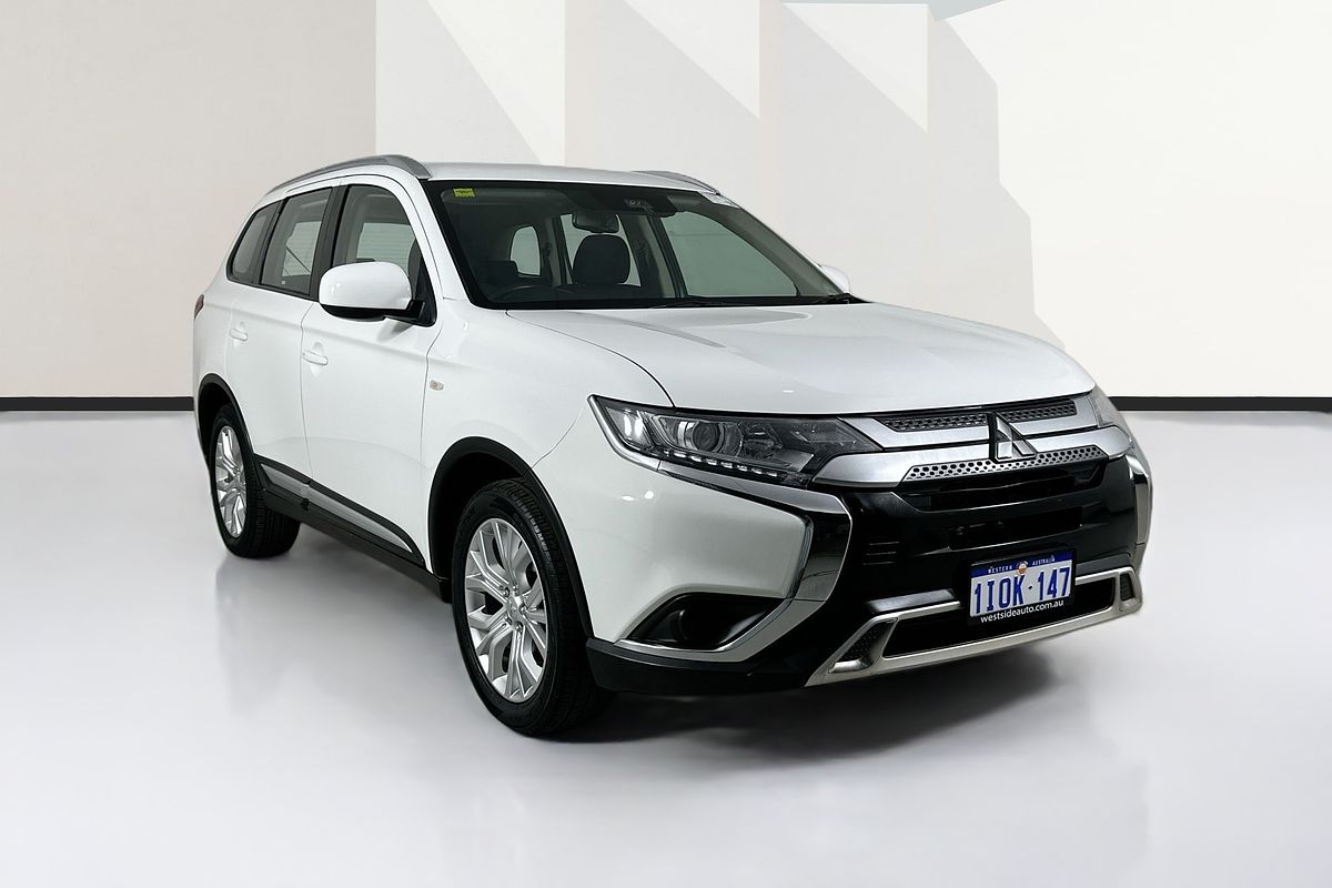 2020 Mitsubishi OUTLANDER ES 7 SEAT (AWD)