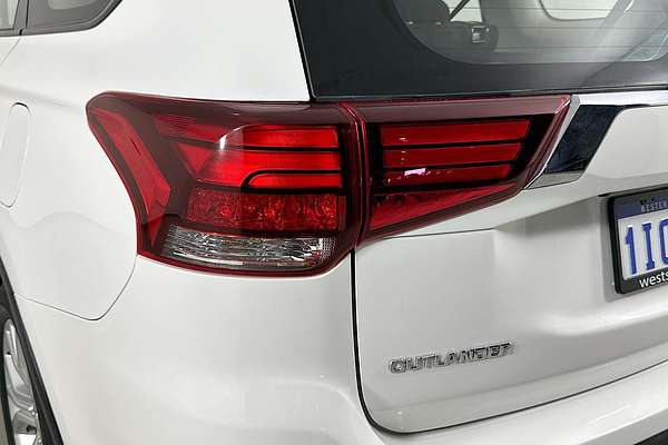 2020 Mitsubishi OUTLANDER ES 7 SEAT (AWD) ZL MY20