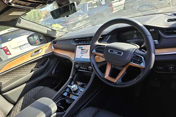 2022 Jeep Grand Cherokee L Summit Reserve WL
