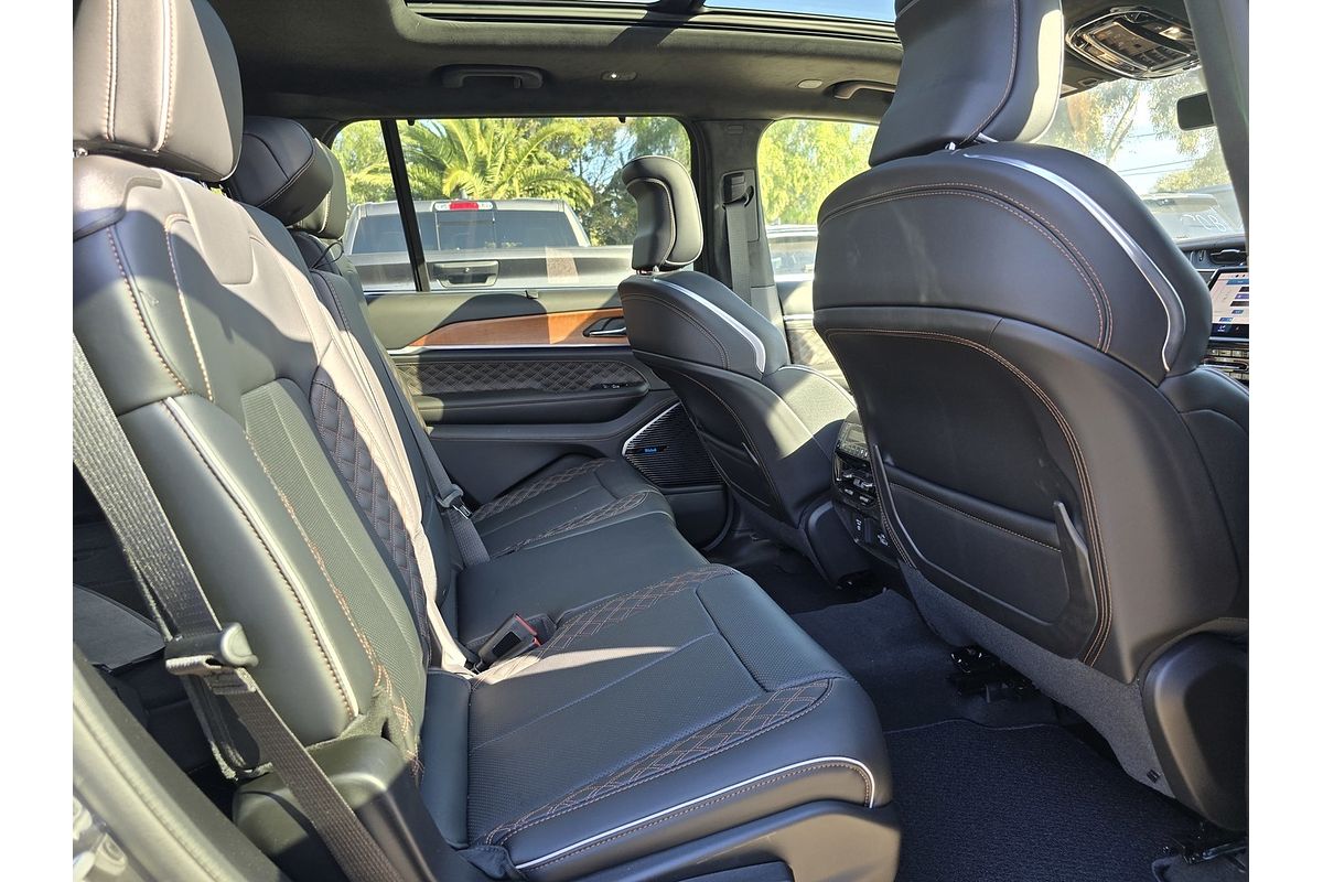 2022 Jeep Grand Cherokee L Summit Reserve WL