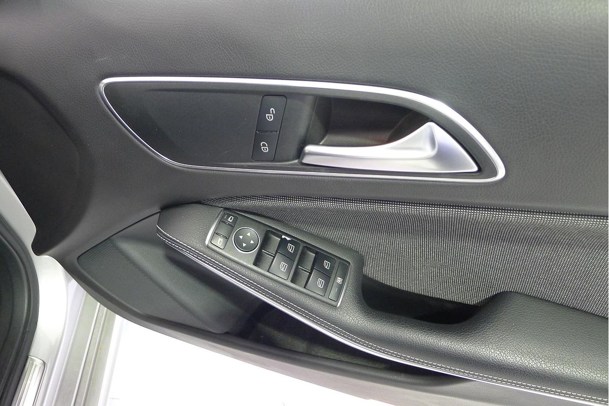 2018 Mercedes-Benz A-Class A180 W176