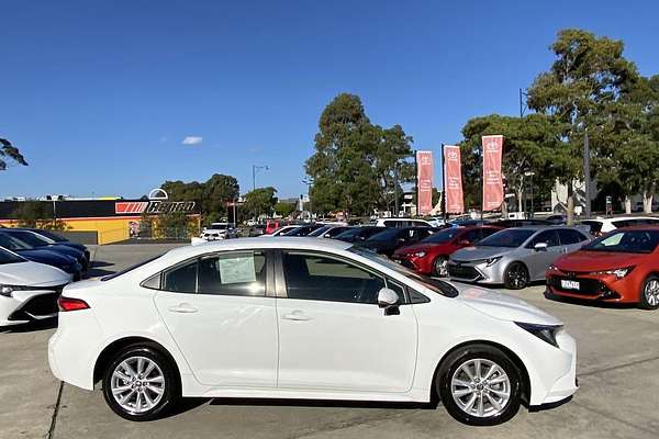 2022 Toyota Corolla Ascent Sport MZEA12R