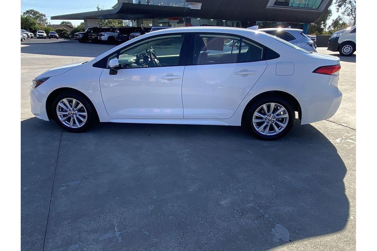 2022 Toyota Corolla Ascent Sport MZEA12R