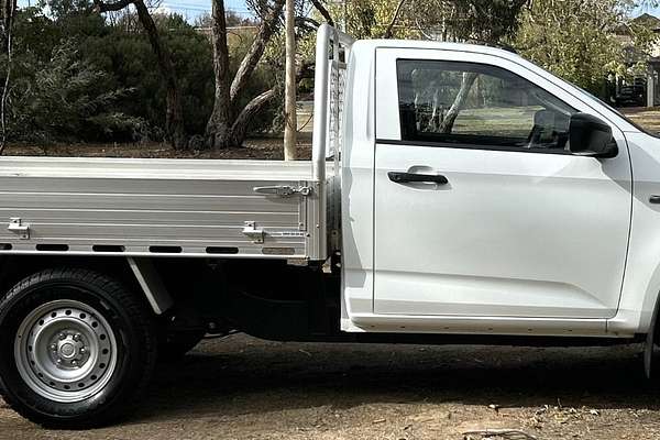 2022 Isuzu D-MAX SX High Ride Rear Wheel Drive