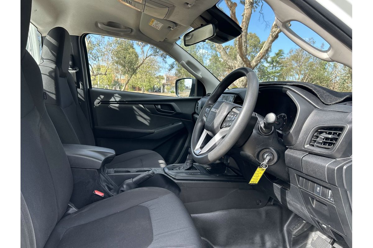 2022 Isuzu D-MAX SX High Ride Rear Wheel Drive